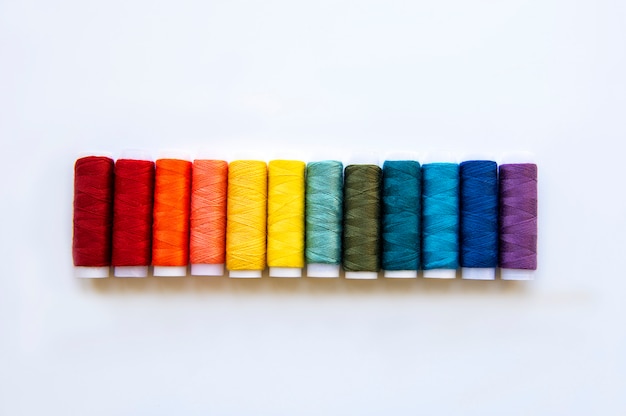 Ukážky vzorov a farebných priadzí